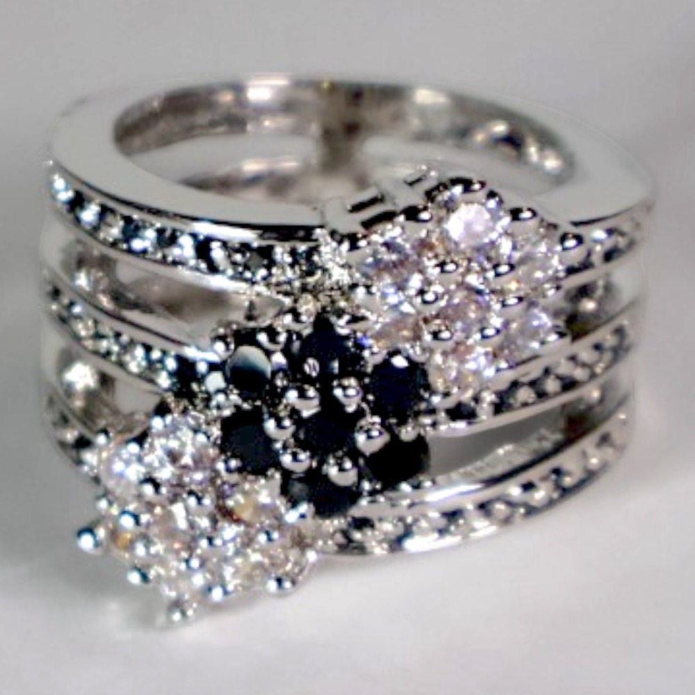 Swarovski Crystal Sterling Silver Overlay Multi Band Cluster Ring Size 8 Exc